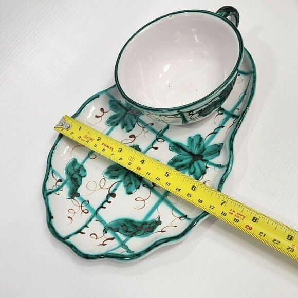 HAND PAINTED Green Floral Majolica Pottery Snack Set Made in Italy - Picture 3 of 13